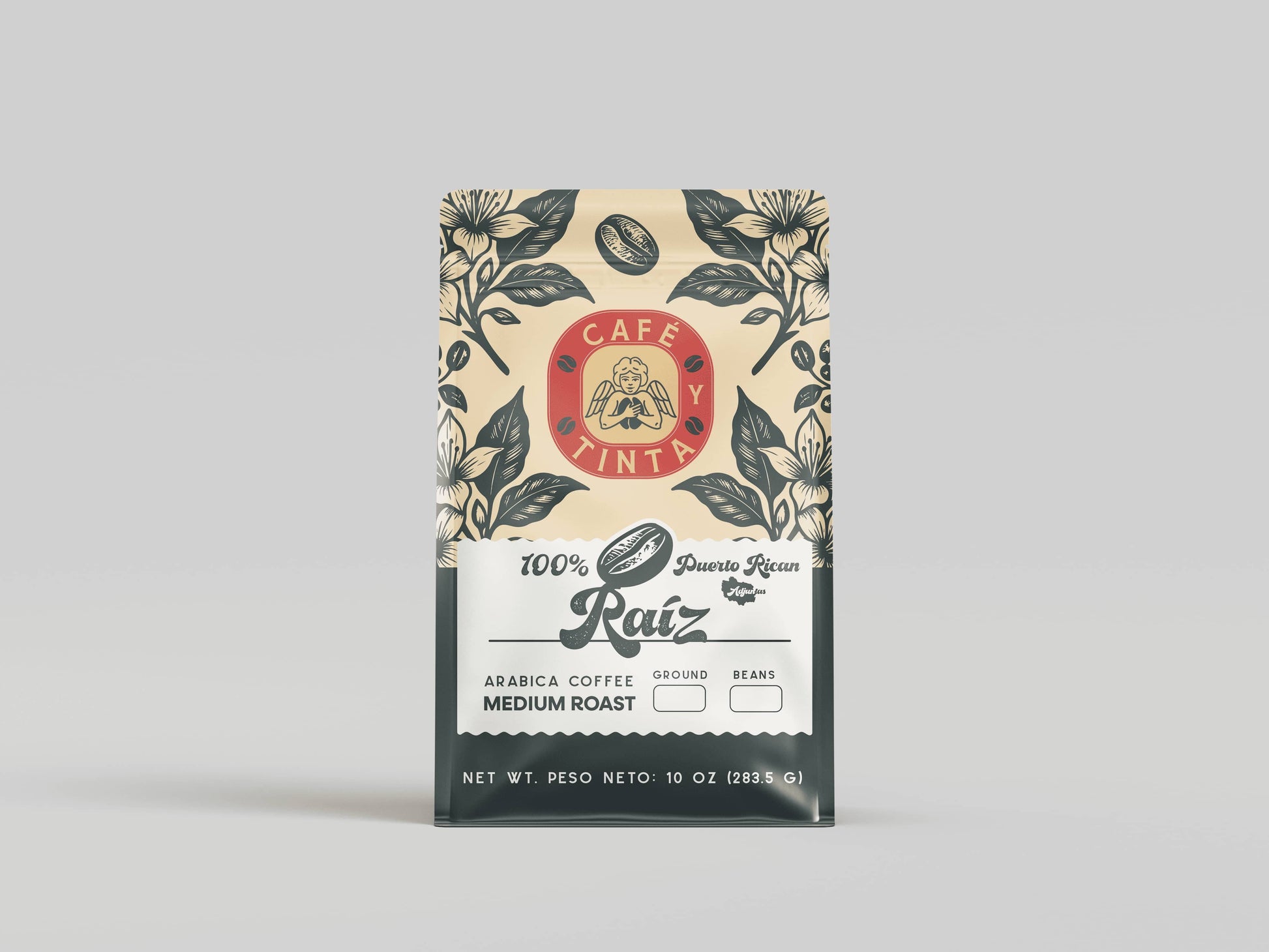 Empaque de Café Raíz tostado artesanal de Puerto Rico, mezcla intensa y aromática.